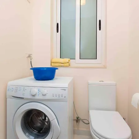 Schoene, Strandnahe In San Tumas * Marsaskala